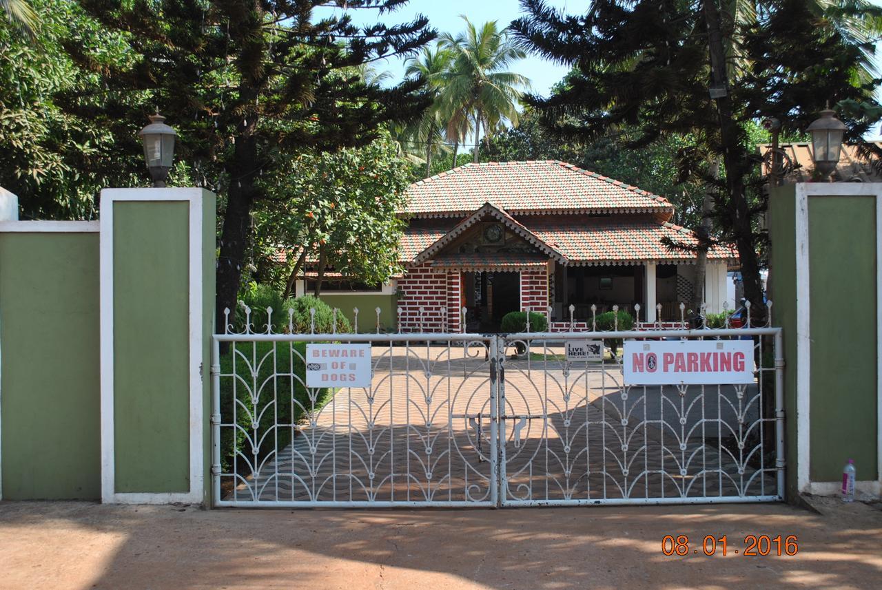 Hill Top Goa Lodge Vagator Kültér fotó