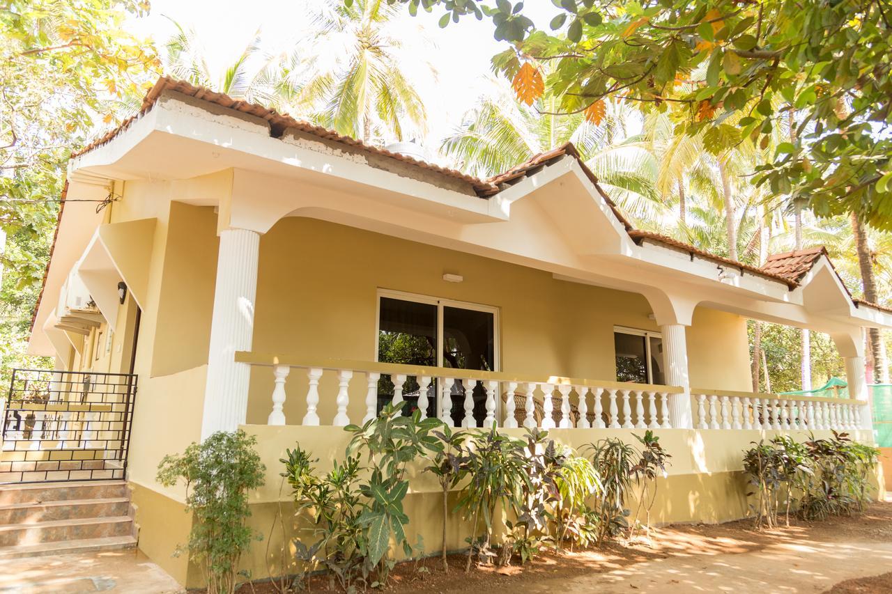 Hill Top Goa Lodge Vagator Kültér fotó