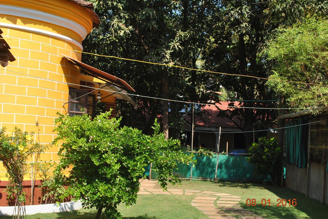Hill Top Goa Lodge Vagator Kültér fotó